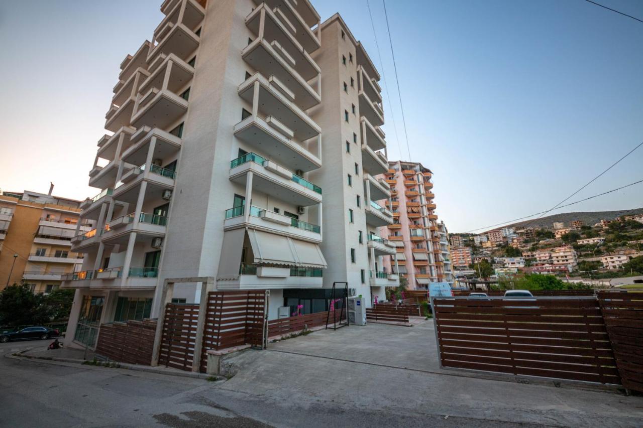 Mamma'S Apartments Sarandë Buitenkant foto