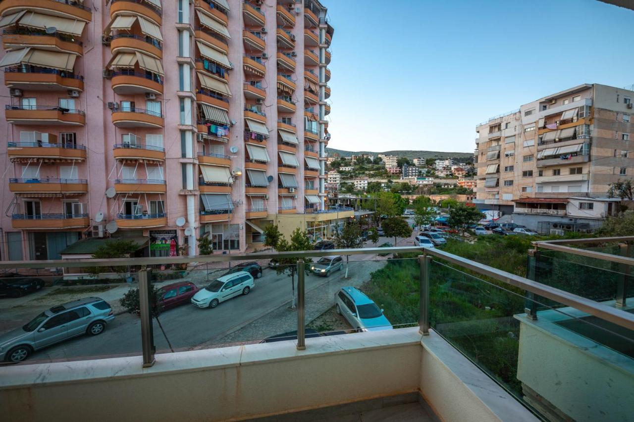 Mamma'S Apartments Sarandë Buitenkant foto